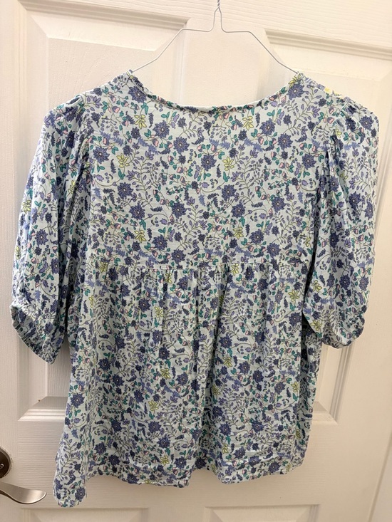 Lucky Brand Blue Floral Boho Peasant Top Size L Short Sleeve Flowy Blouse - Picture 3 of 6